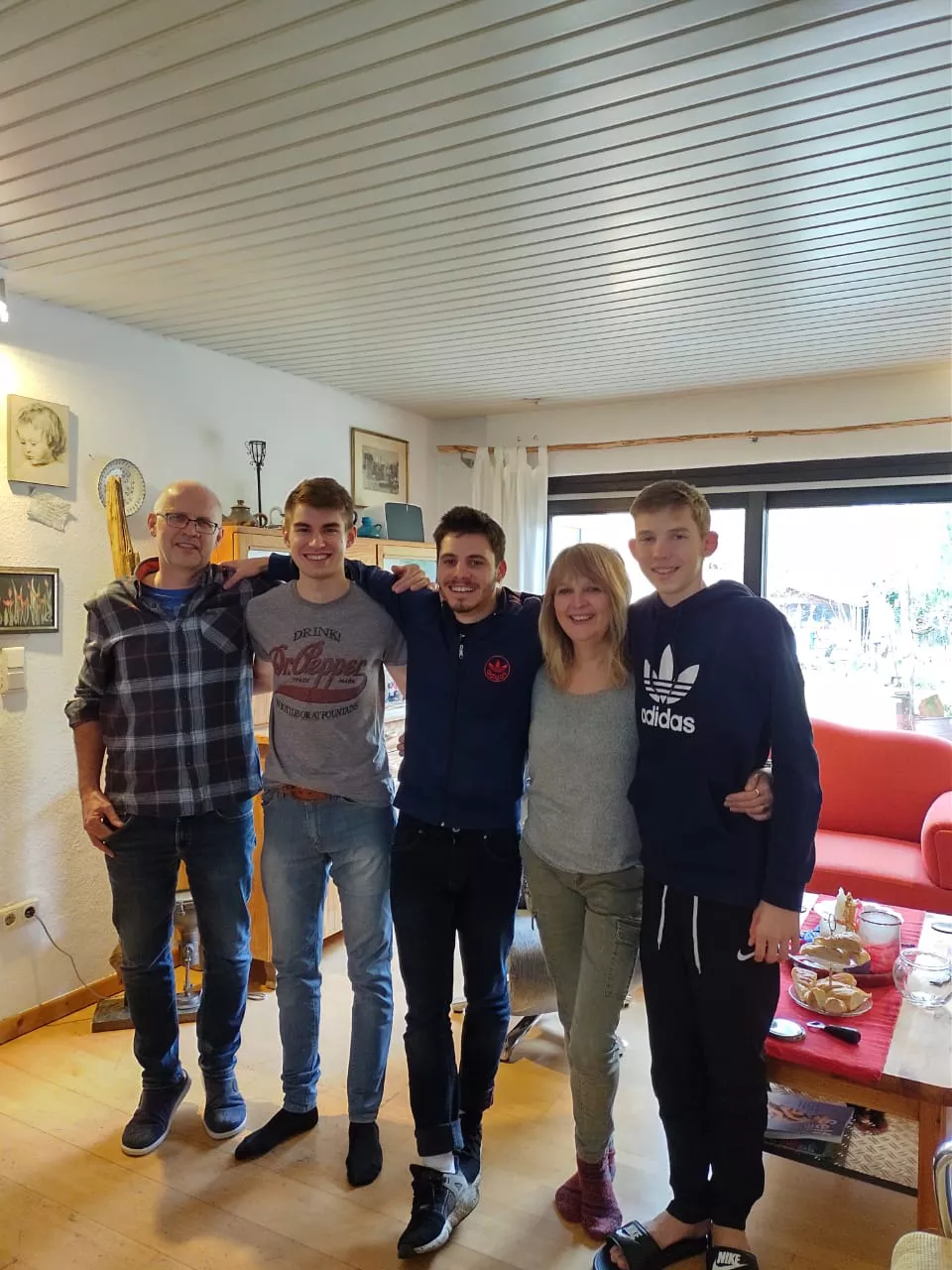 WhatsApp Image 2022-10-14 at 07.57.01