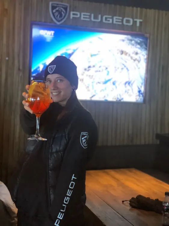 ufopointchicapeugeotcontrago