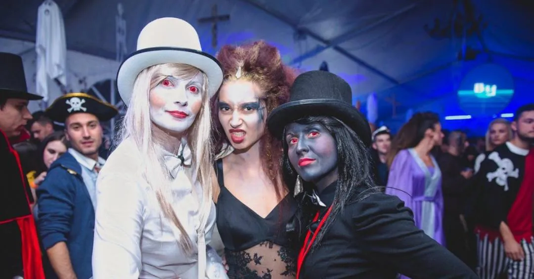 WhatsApp Image 2025-10-31 at 00.52.25