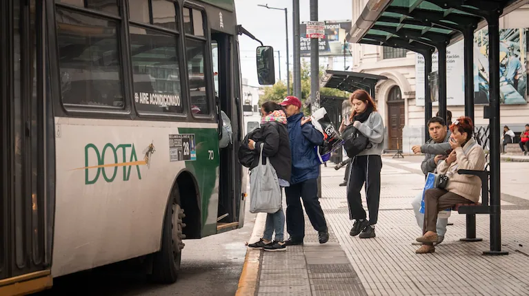 las-tarifas-de-colectivos-del-amba-suben-7-foto-tnleandro-heredia-E7RRA23AMBAL3MLUUFPVSZTZ6Y